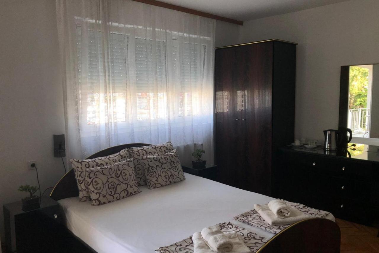 Apartments Ivan Ni Екстериор снимка